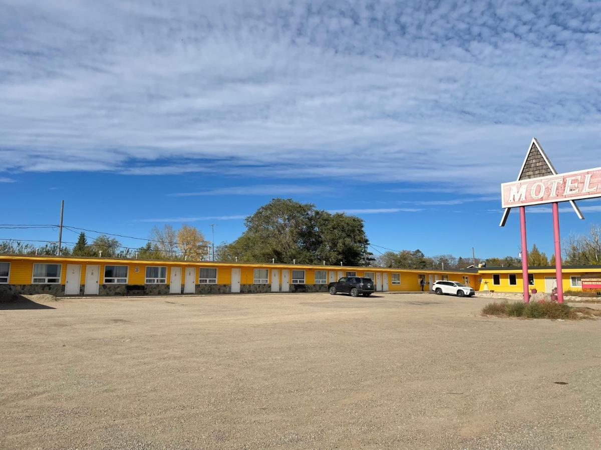 Dundurn Motel Extérieur photo