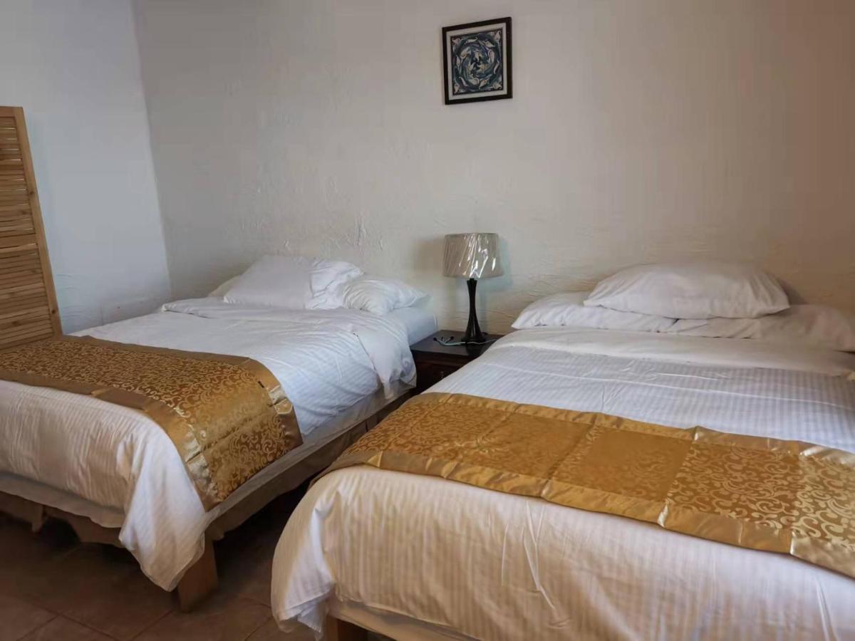 Dundurn Motel Extérieur photo