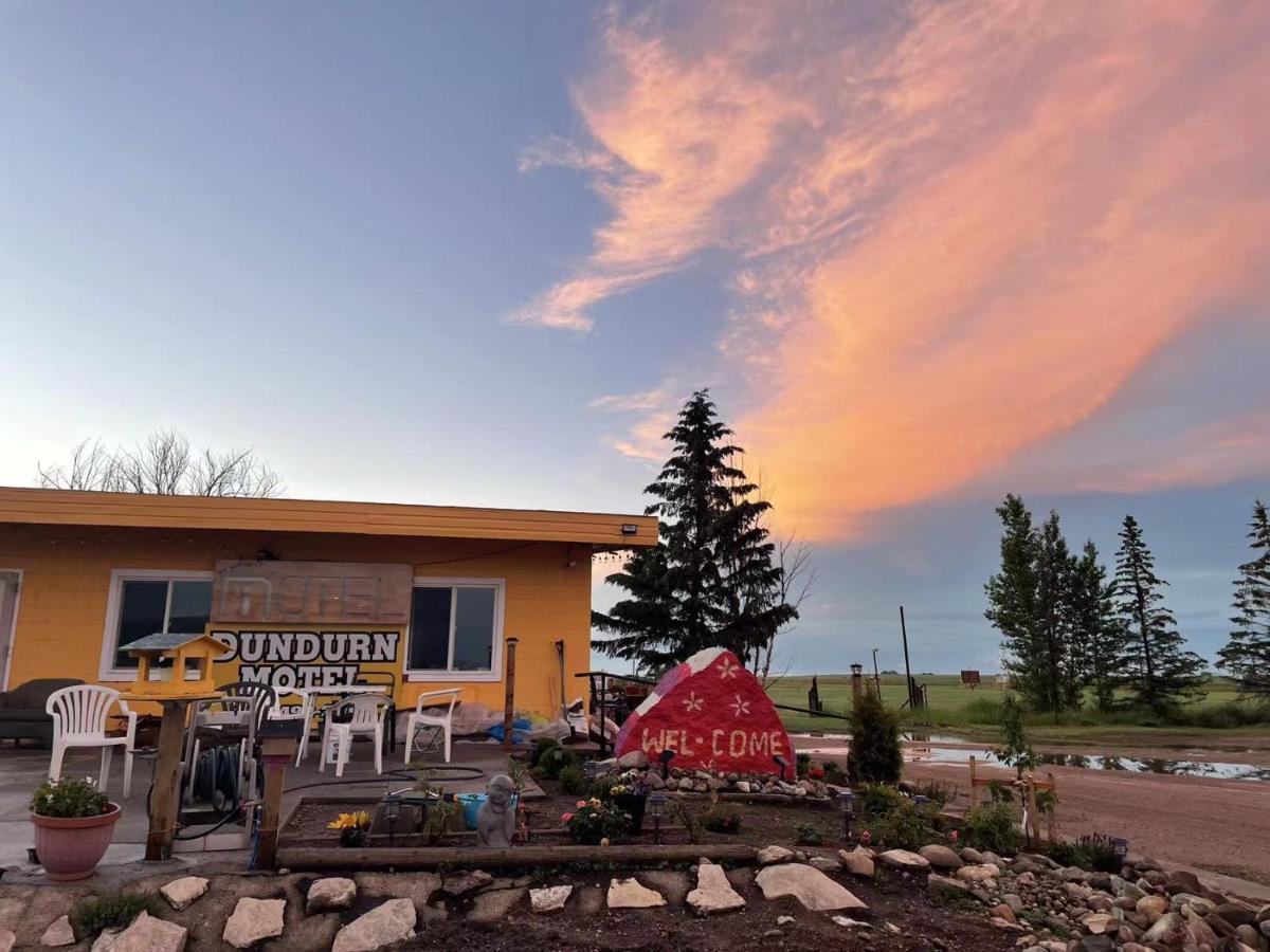 Dundurn Motel Extérieur photo